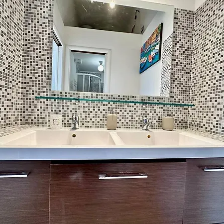 Graziosa Casa In Centro Storico Genova